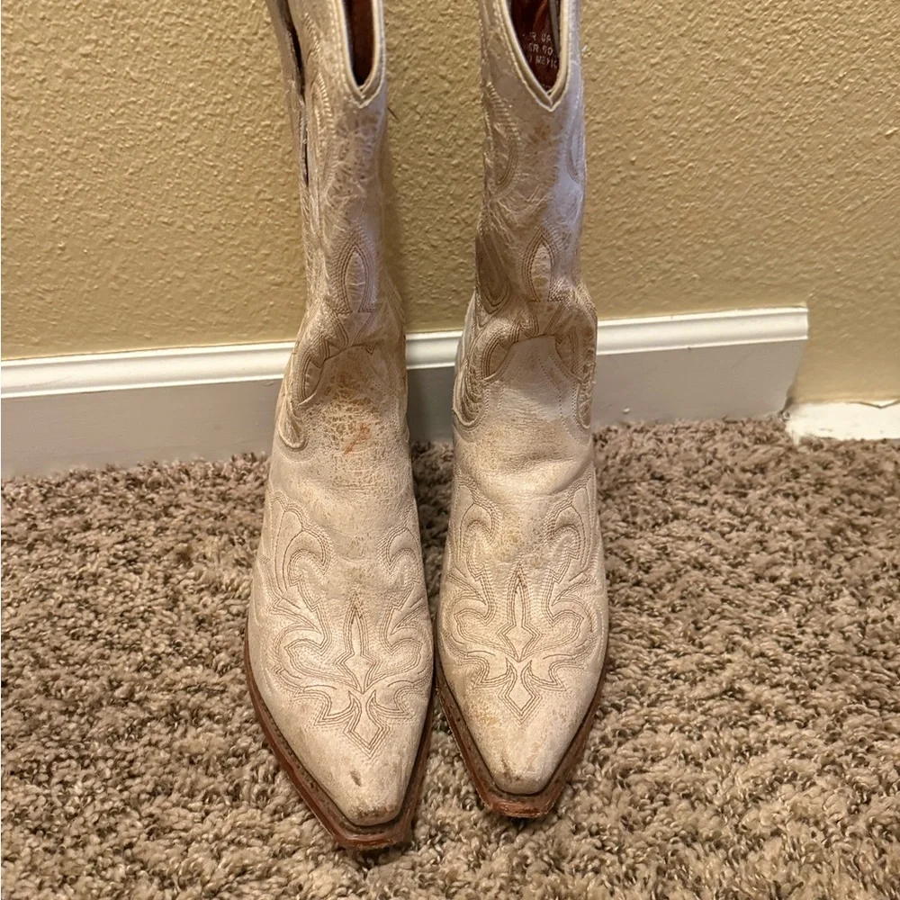 Dan Post Ivory Heeled Boots - Picture 2 of 6